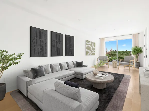 424 Evergreen Avenue image 1 of 11