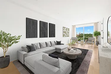 424 Evergreen Avenue, #3