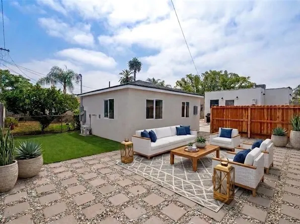 745 1/2 W 106th St, Los Angeles, CA 90044