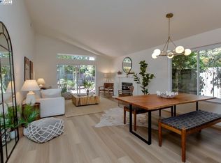 21 Ulster Pl, Alameda, CA 94502
