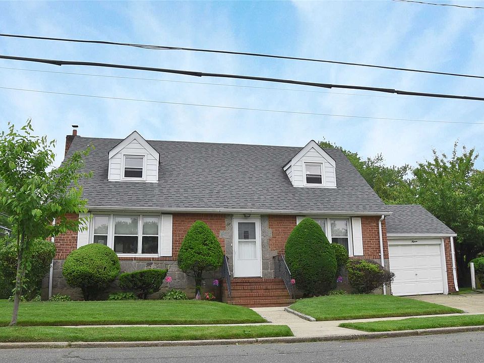 1st image of 15 Spruce Ave