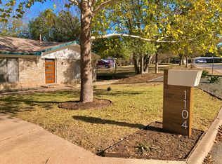 1104 E Applegate Dr, Austin, TX 78753