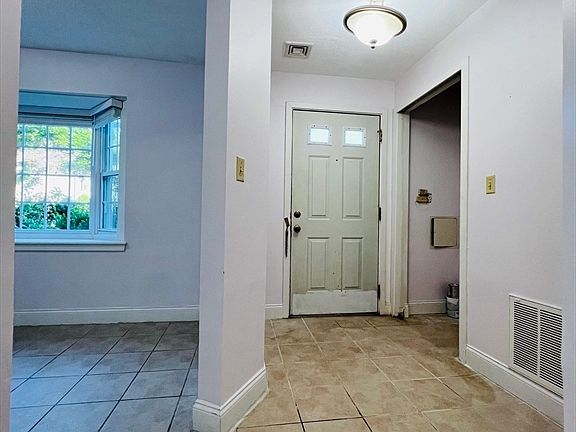 3rd image of 651 Brookside Dr #651