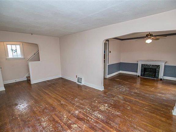 3rd image of 605 N Willow St