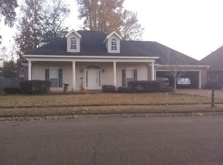 467 Huntington Dr, Jackson, MS 39272