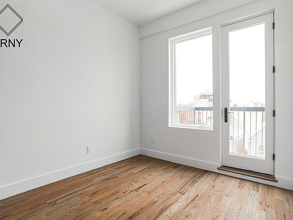 5th image of 409 E 28th St #22A