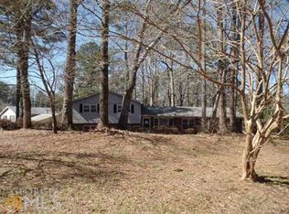 401 Miguel Ct, Stone Mountain, GA 30083