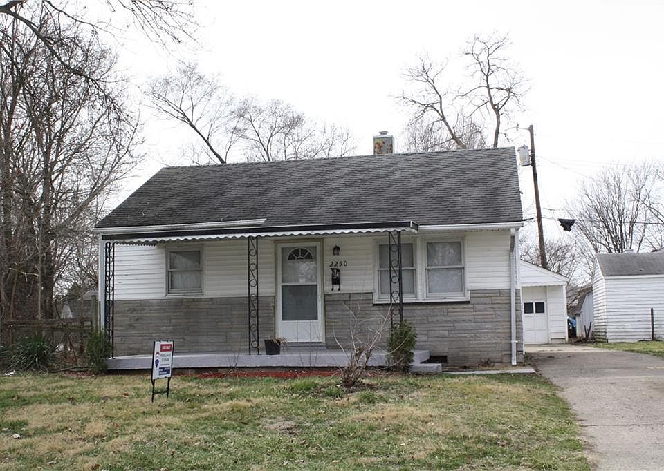 1st image of 2250 N Centennial St