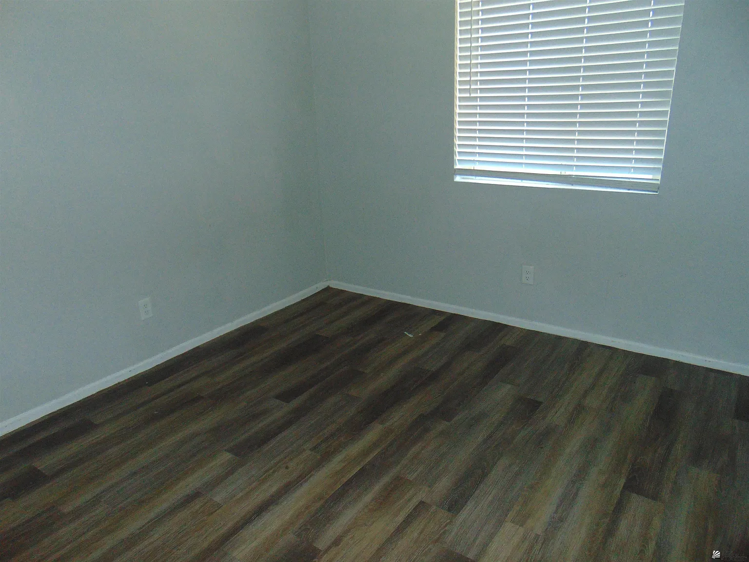 2 bed, 1.0 bath, 700 sqft, $1,100 — Photo 4