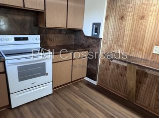 2323 Newton St APT 10, Akron, OH 44305