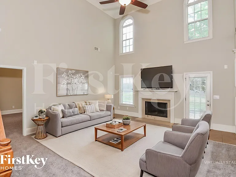 164 Grandiflora Dr — Photo 3