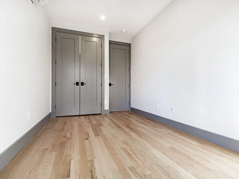 836 Monroe St #3B — Photo 6
