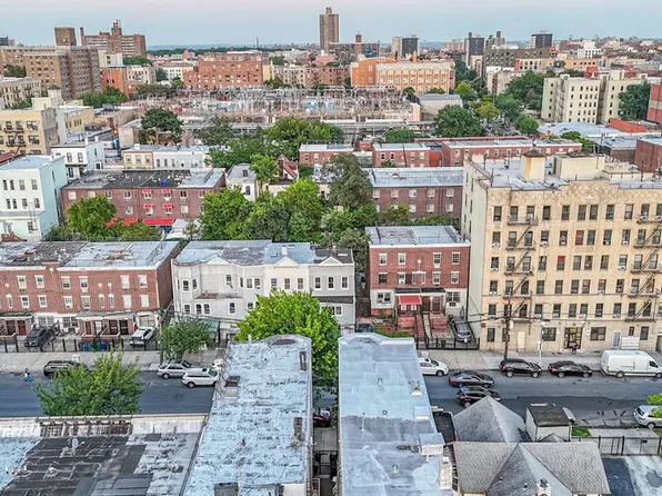 2040 Washington Avenue image 21 of 25