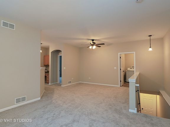 3rd image of 365 N Keswick Ct