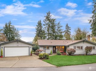 7425 91st Ave SE, Mercer Island, WA 98040