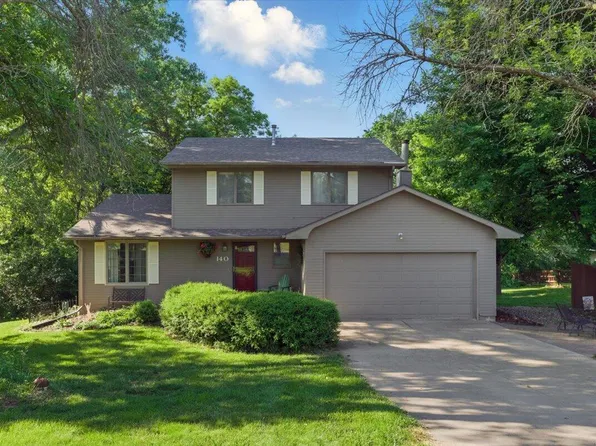 140 Briar Ridge Dr, Council Bluffs, IA 51503