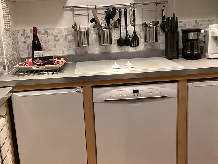21 Beacon St #2D — Photo 9