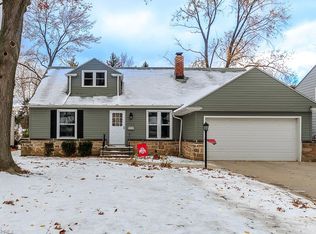 5257 E Farnhurst Rd, Lyndhurst, OH 44124