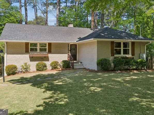 2304 Pembrook Pl NE, Atlanta, GA 30324