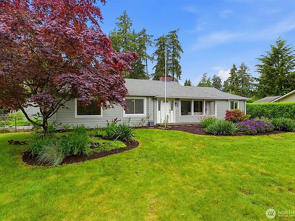 4th image of 10612 Lake Steilacoom Drive SW