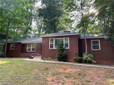 4440 Tise Ave, Winston Salem, NC, 27105