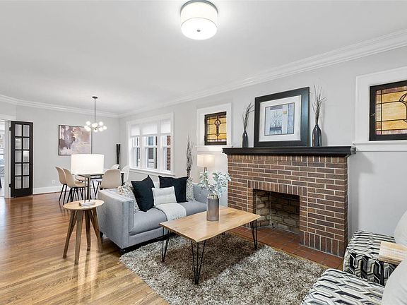 3rd image of 5411 Holly Hills Ave