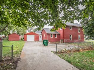 115 3rd St NW UNIT 1, Mitchellville, IA 50169