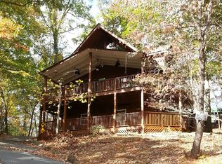 1127 Ridge Rd, Hiawassee, GA 30546