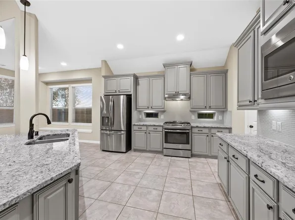 19707 Chaparral Berry Dr, Cypress, TX 77433