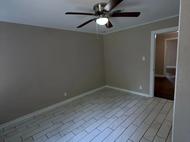 1140 Schex Dr — Photo 18