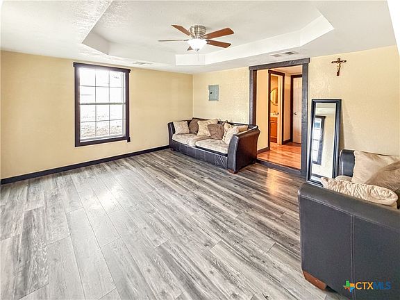 4th image of 120 W Avenue J