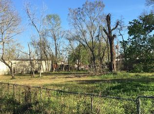 5718 Greens Rd, Houston, TX 77032