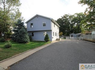 135 Player Ave, Edison, NJ 08817