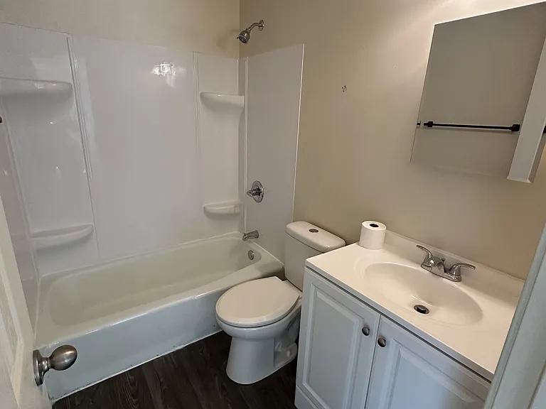 3235 N 84th Ter — Photo 18