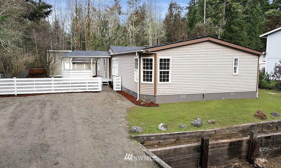 1st image of 1920 Lake Dr SW