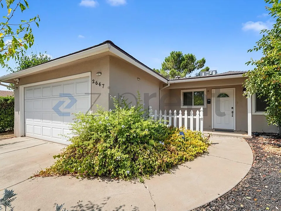 2647 Story Ave