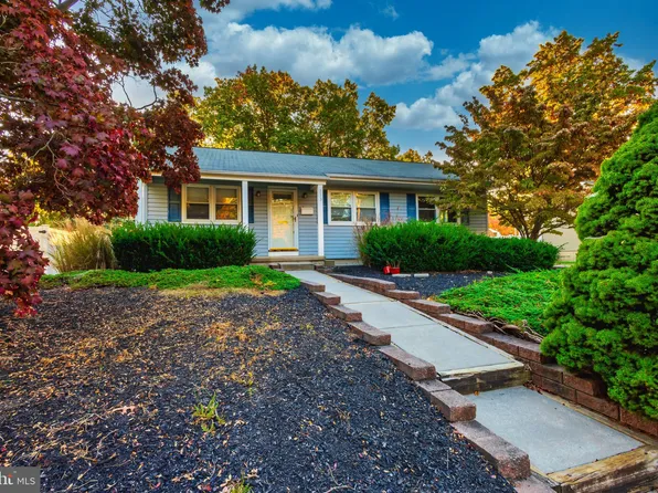 713 Mohawk St, Turnersville, NJ 08012