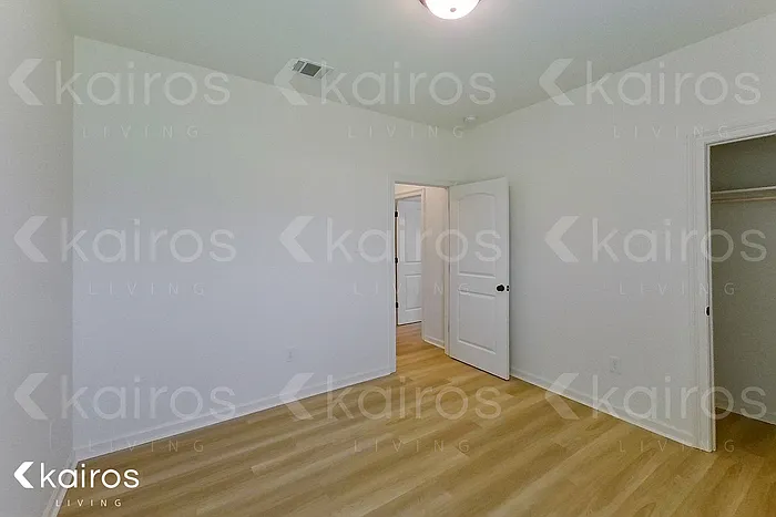 207 Foggy Ln — Photo 11