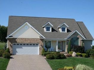 3710 Harbor Ridge Trl, Erie, PA 16510