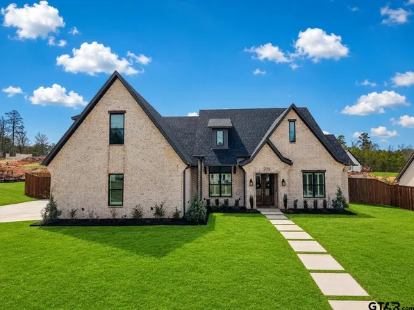205 Shortleaf Ln, Longview, TX 75605