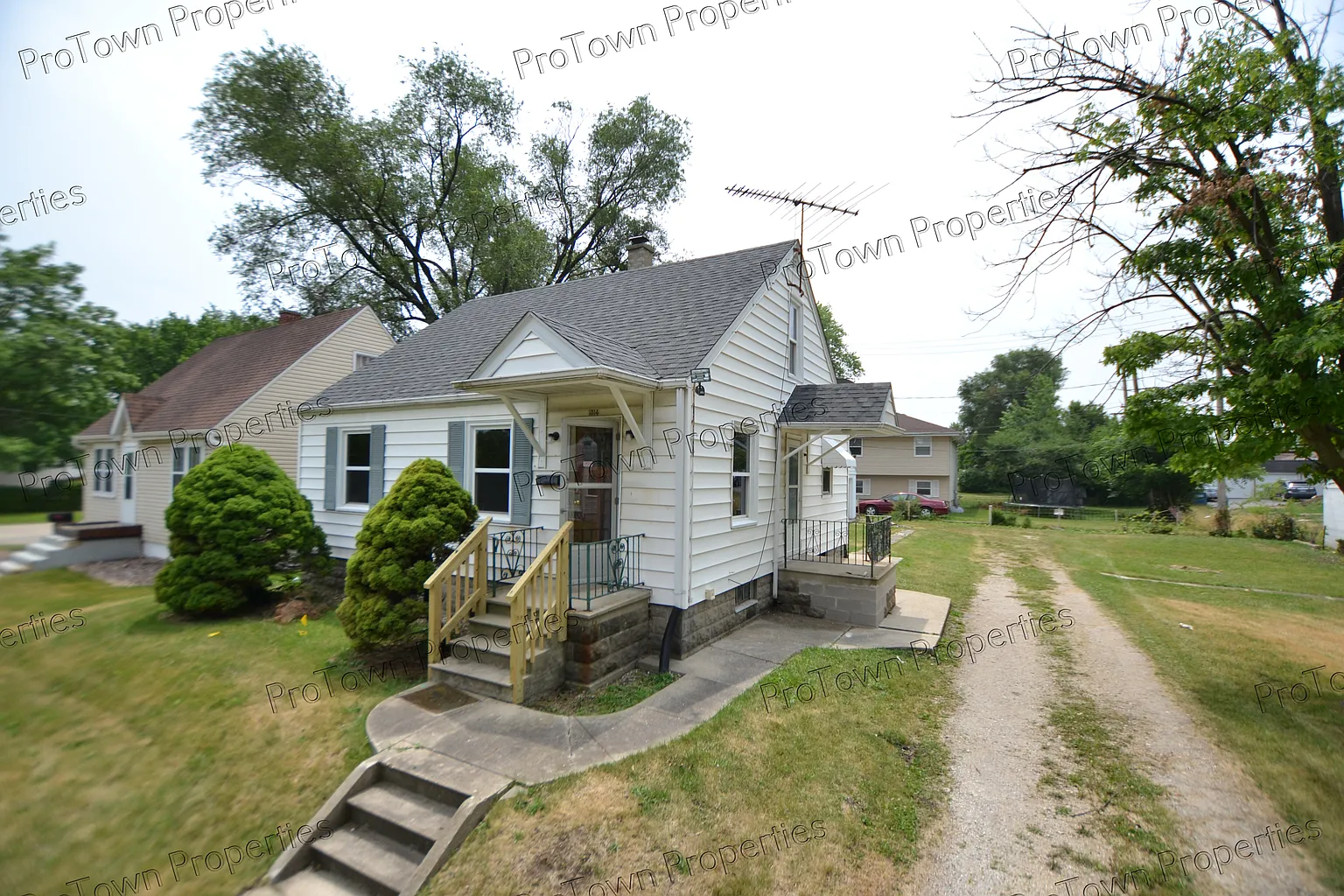 1314 Kinsey Ave photo 1