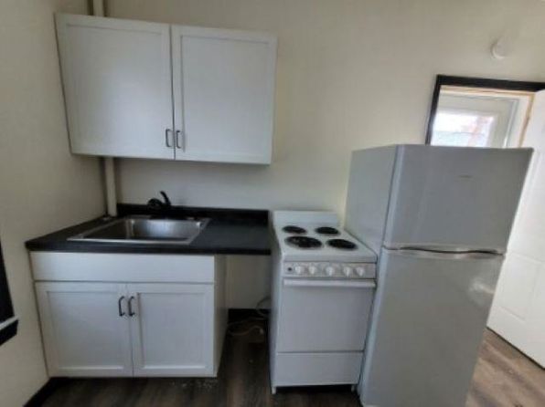 110 N Clay St, Green Bay, WI 54301