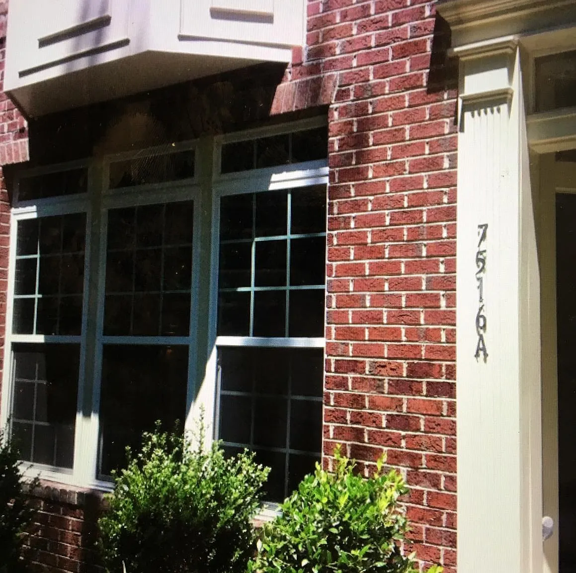 3 bed, 2.5 bath, $3,200 — Photo 1