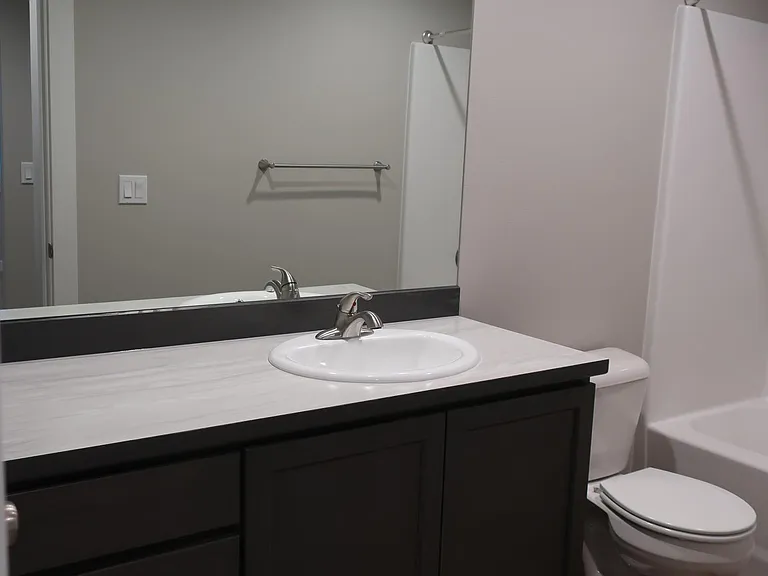 1099 New Oak Ln — Photo 14