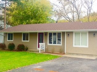 4413 N Dennis Blvd, Johnsburg, IL 60051