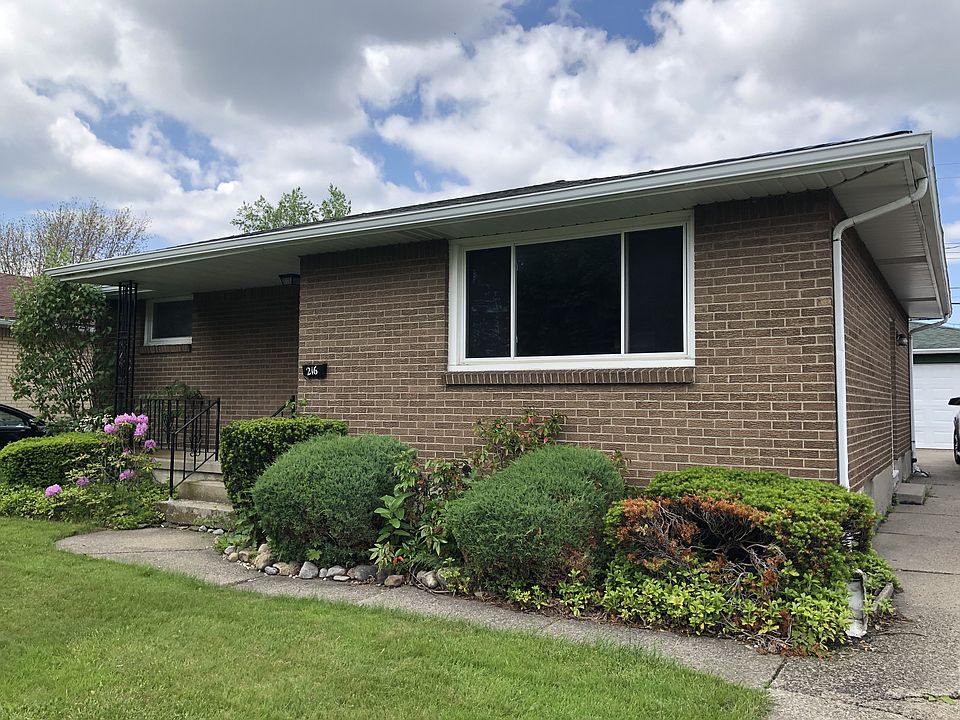 1st image of 216 Diane Dr