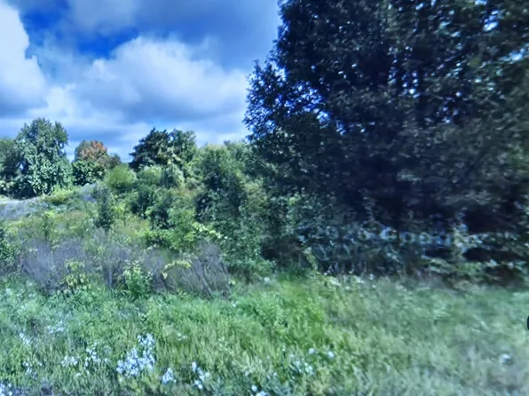 3827 Derry Dr, Saint Joseph, MI 49085
