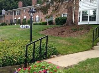 6910 Carriage Hill Dr APT 204, Brecksville, OH