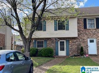 728 Cahaba Manor Trl, Pelham, AL 35124