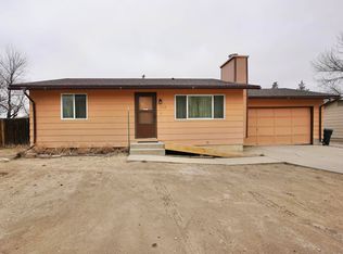 3072 Cotton Creek Pl, Casper, WY 82604